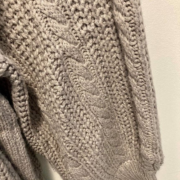 Boohoo Oversized Cable Sweater - Picture 6 of 7